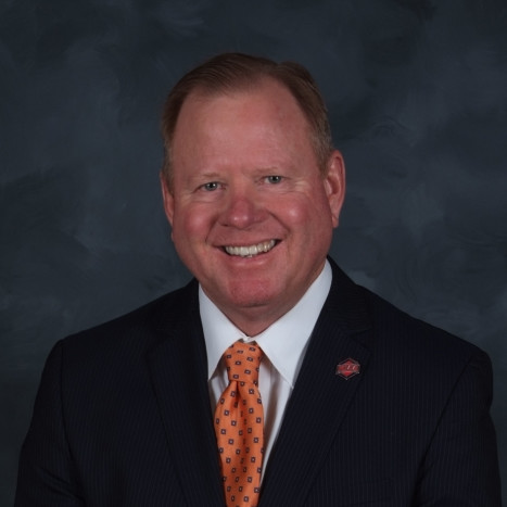 Craig Helser of WRAY Roofing Inc is abusive to escorts