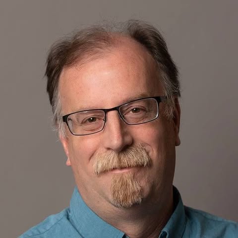 Mark Mende wastes escorts’ time