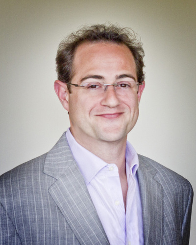 Avraham David Kutoff is a timewaster and scammer