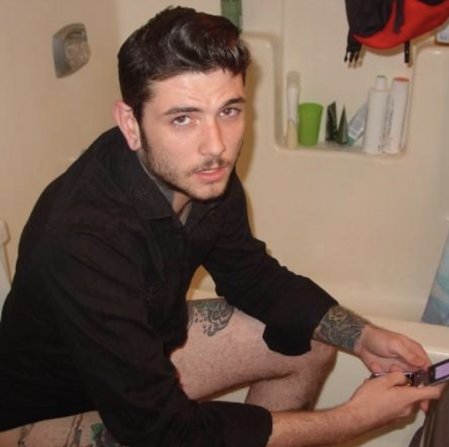 Teddy Sloan of Austin, TX is a timewaster