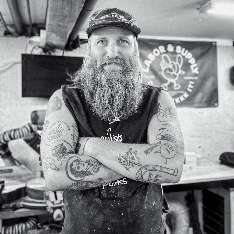 Thomas Michael Ross from New Balance fucks around with escorts