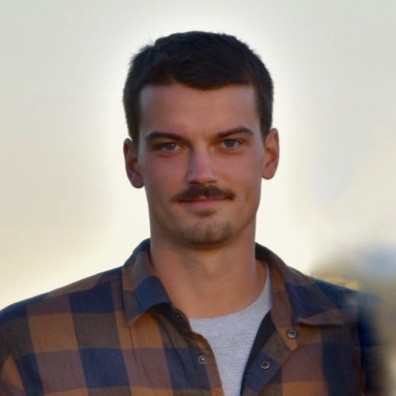 Trent (Trynt) Kale Gaston of Leupold Optics steals from escorts