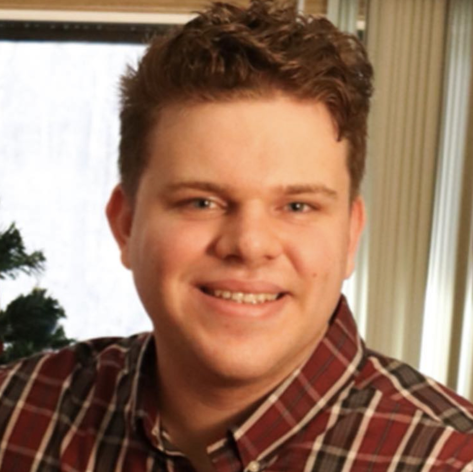 Sidney Davis wastes escorts time