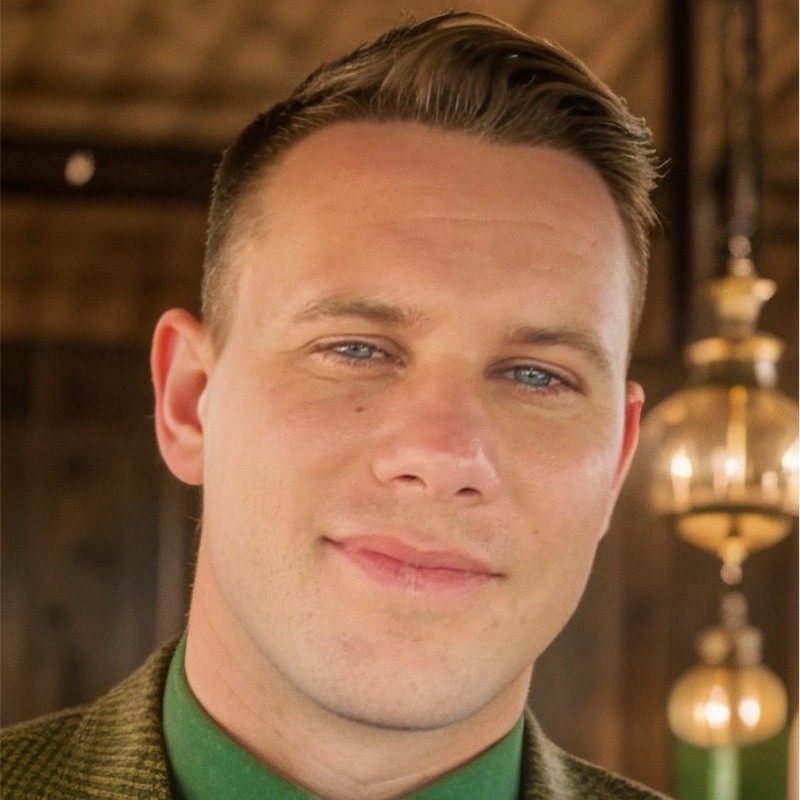 Landon Byron of Royal Caribbean Group is a serial cheater and liar